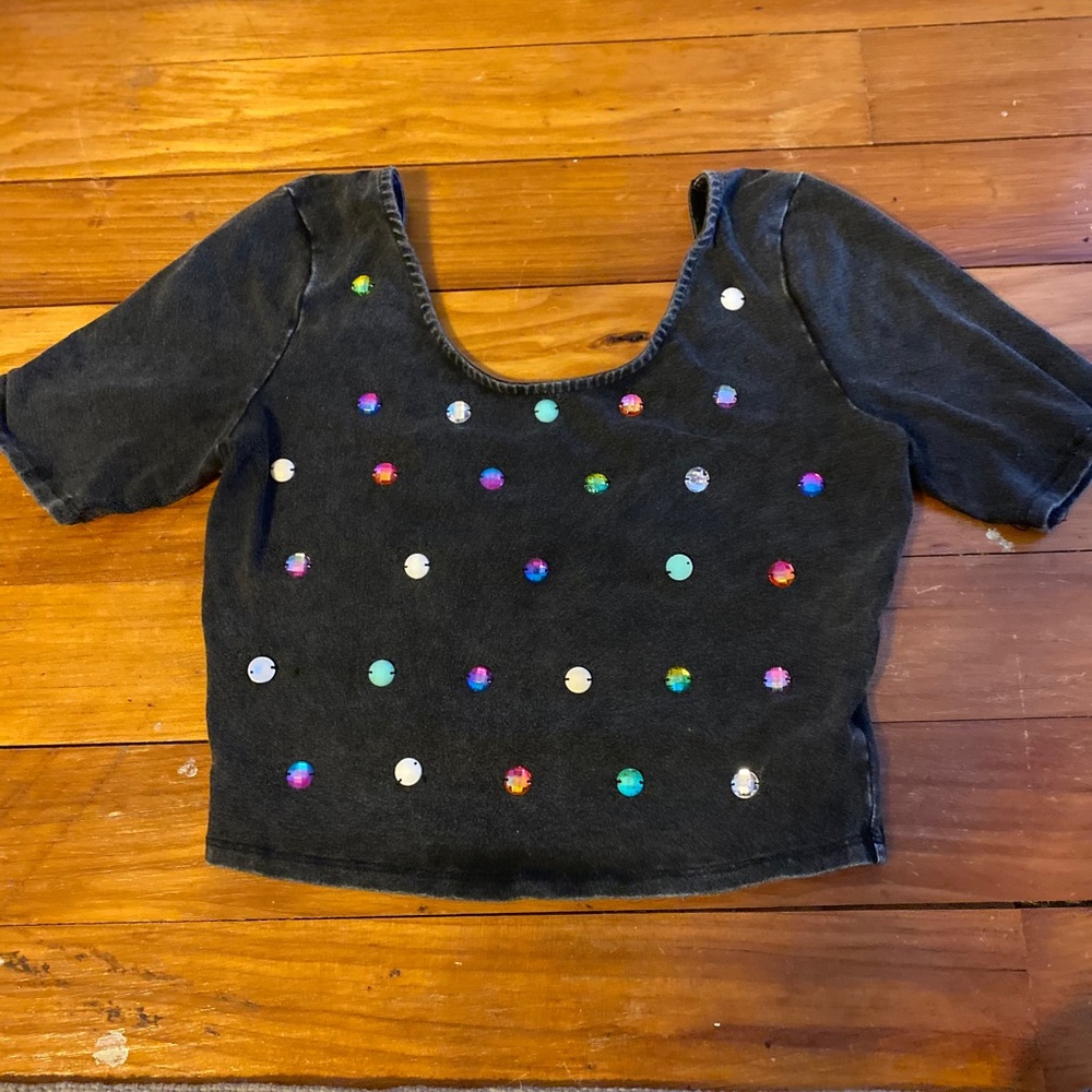 Black crop top